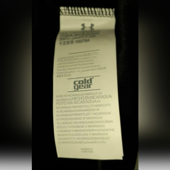 NOS Women's Sz XS BLK Under Armour STORM Hoodie, Winterwear COLDGEAR Pullover - Picture 12 of 12